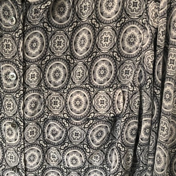 EQUIPMENT Signature Slim 100% Silk Gray Medallion - Picture 7 of 10